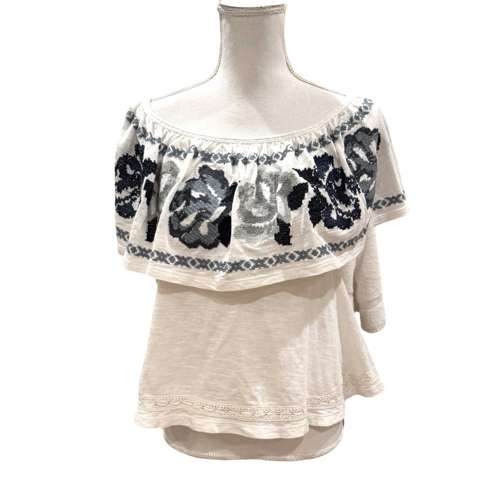 Free People White & Blue Embroidered Off The Shoulder Top. 100% Cotton. Small - Picture 3 of 7